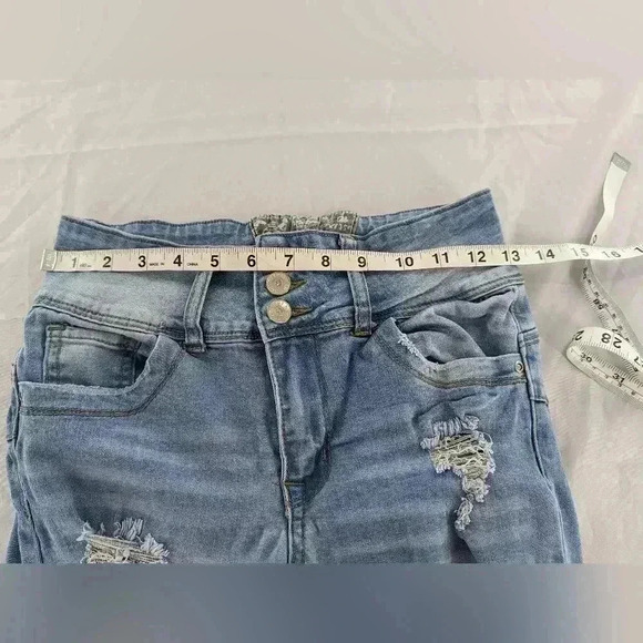 Hot Kiss Women's Size 5 Juniors Light Color Distressed Jeans - Picture 12 of 16